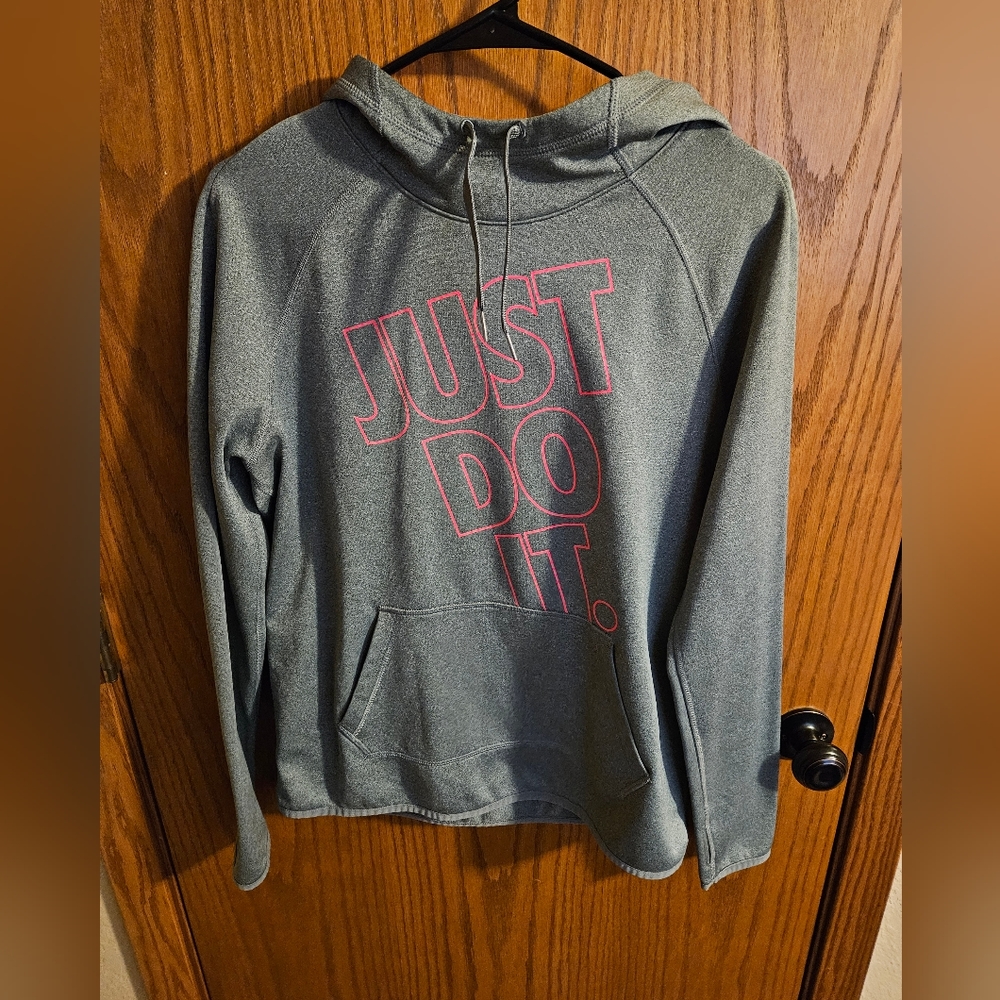 Nike sweatshirt